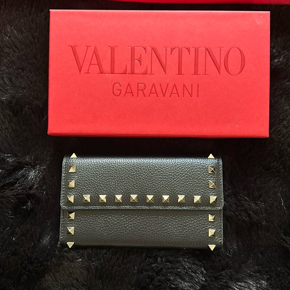 Valentino Garavani Black Rockstud Wallet